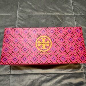 Tory Burch Pink and Orange Flats with Vibrant Design